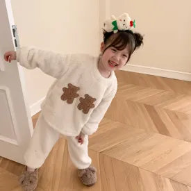 White Winter Girls Flannel Pajamas Suit